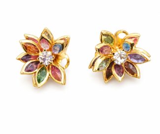 Brinco Flor de Lótus Cravejado com Zircônias Coloridas em Banho de Ouro 18k